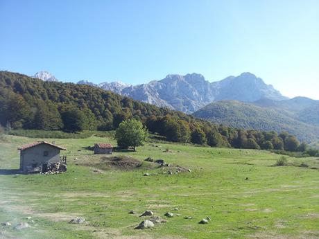 Ruta de Soto de Sajambre al Refugio de Vegabaño