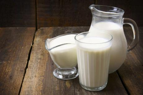Un giro inesperado de guión: ahora la grasa de la leche entera es sana