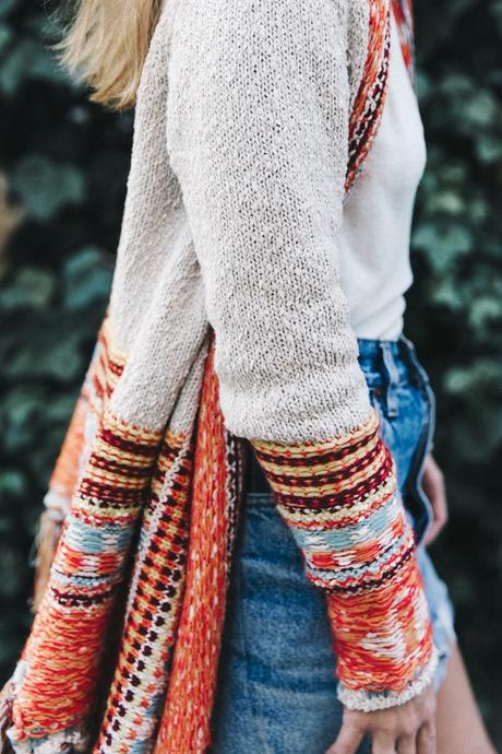 Desigual-Vintage_Denim_Skirt-Isabel_Marant_Boots-Outfit-Mid_Season-Outfit-Street_Style-6