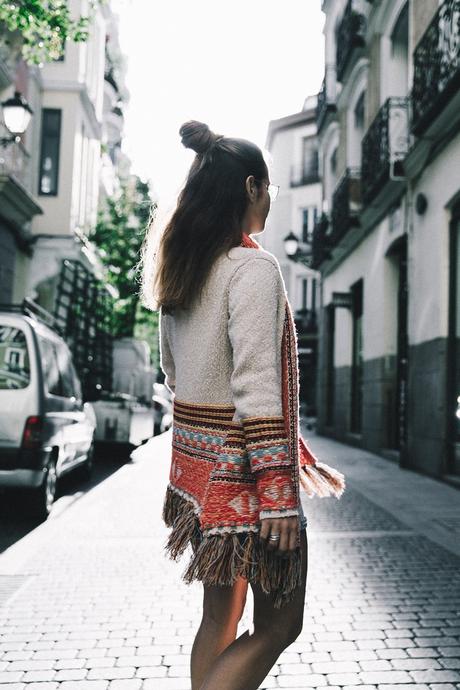 Desigual-Vintage_Denim_Skirt-Isabel_Marant_Boots-Outfit-Mid_Season-Outfit-Street_Style-3