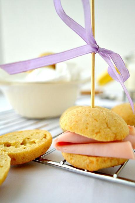 Pan de queso - Pao de queijo brasileño