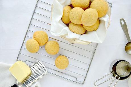 Pan de queso - Pao de queijo brasileño