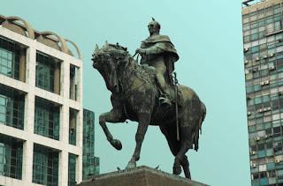La posición de los caballos en los monumentos ecuestres. Mito o realidad.