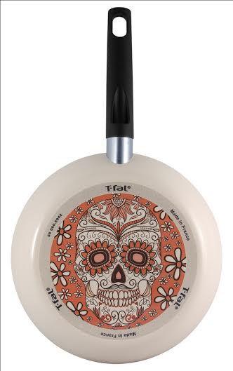 T-fal conmemora el Día de Muertos con una línea exclusiva de sartenes