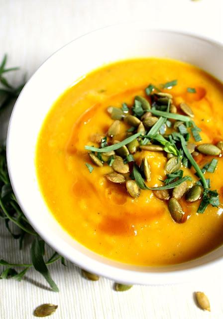 Crema de calabaza asada al curry y estragón [y eso que no es lo mío]