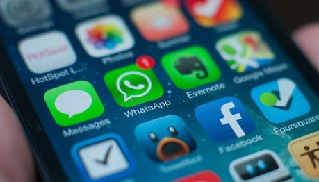Lo nuevo de Whatsapp: destacar mensajes.