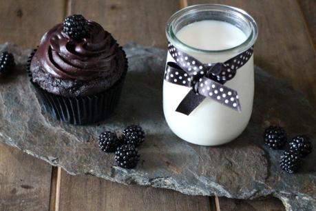 cupcakes-chocolate, moras, cupcakes-moras