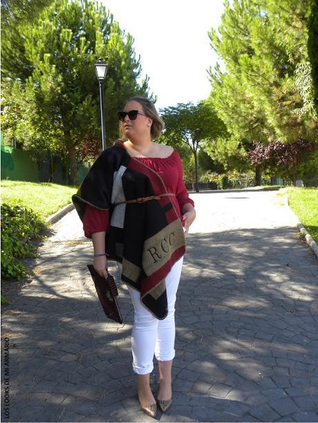 http://www.loslooksdemiarmario.com/2015/10/capa-manta-en-otono-look-curvy.html