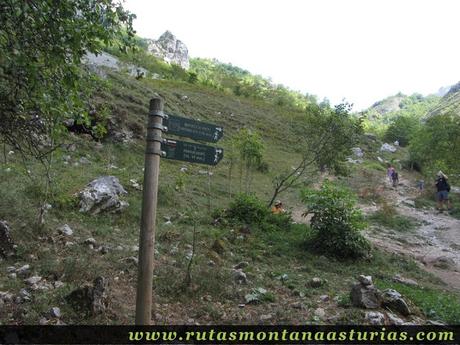 Ruta Caín Terenosa: Saliendo de Bulnes a Pandébano