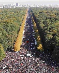 Protestas en Berlín contra el TTIP y su expolio a los trabajadores.
