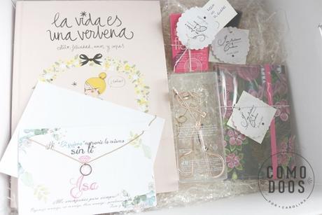 Novias de labios rojos. Sorprende a tus amigas Contenido caja amigas