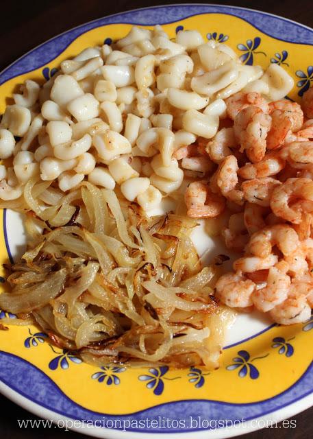 Espirales con pasta filo y gambas محنشة بالقمرون والشعرية