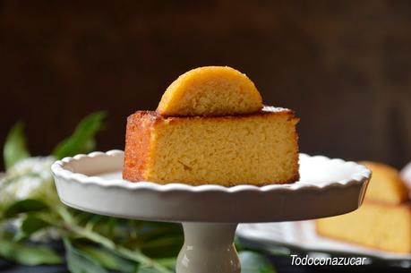 BIZCOCHO DE BATATA Y ALMENDRA CON SABOR A NAVIDAD