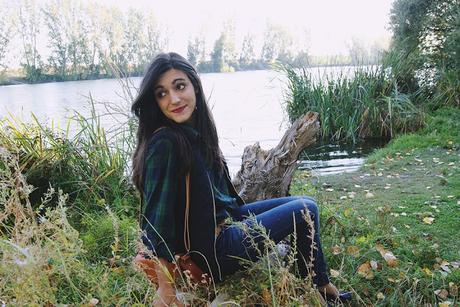 Vest & loafers (OOTD)