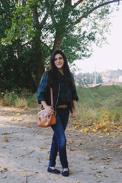 Vest & loafers (OOTD)