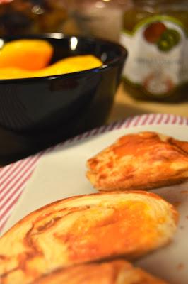 INTENSAS EMOCIONES Y ALGO DULCE...