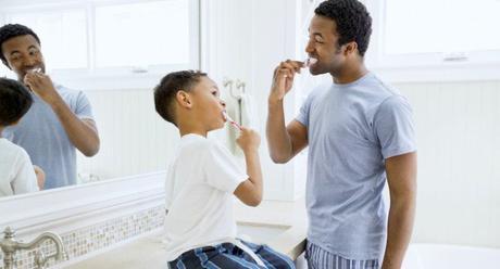 ¿Cuál es la forma correcta de cepillarse los dientes? ¿Cuál es la forma correcta de cepillarse los dientes?