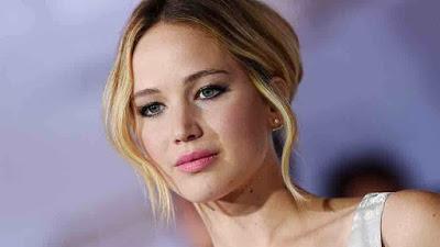 Jennifer Lawrence pide igualdad de salarios