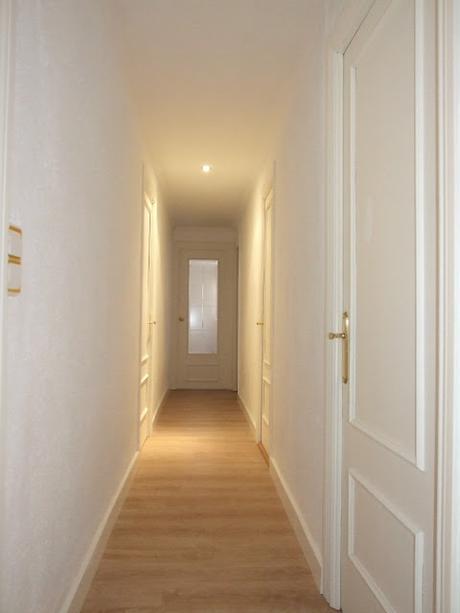 Antes y después del recibidor y pasillo + habitación pequeña