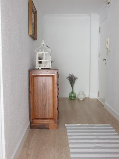 Antes y después del recibidor y pasillo + habitación pequeña