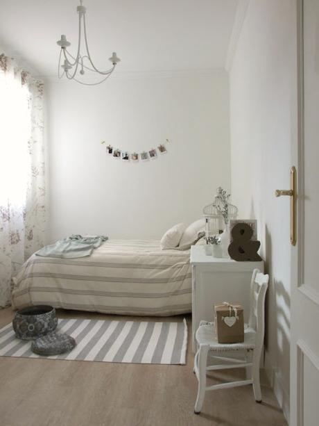 Antes y después del recibidor y pasillo + habitación pequeña