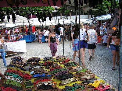 Feira Hippie de Ipanema, Río, Brasil, La vuelta al mundo de Asun y Ricardo, round the world, mundoporlibre.com