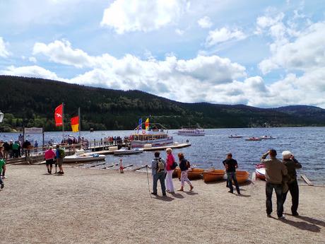 Friburgo y Lago Titisee. Selva Negra