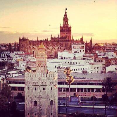 Sevilla, una ciudad cerrada