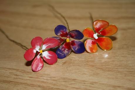 Diy: como hacer una corona floral con laca de uñas y alambre