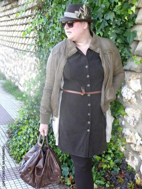 vestido-marron-chocolate-antelina-camisero-vestido-abotonado-borsalino-marron-lady-dandy-festa-talla-grande-curvy-plus-size-talla-XL-tienda-mujeres-reales-tendencias-los-looks-de-mi-armario-blogger-madrid-blogger-curvy-personal-shopper-madrid-donde-compramos-las-gorditas-look-otoño-outfit-marron-chocolate-de-ante http://www.loslooksdemiarmario.com/2015/10/chocolat-dress-festa-look-curvy.html