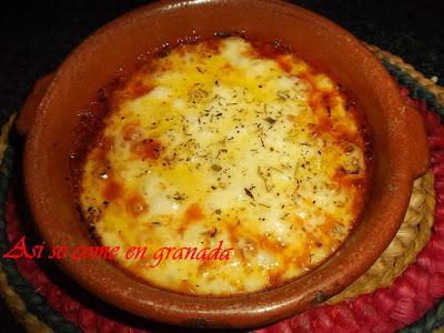 Provolone al horno con jamón