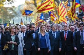Cataluña, Artur Mas y la Administración de Justicia: La España faldicorta y zaragata en su máxima (y más lamentable) expresión
