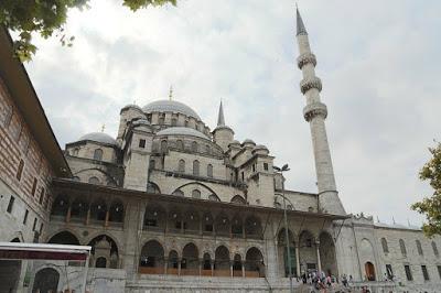 ESTAMBUL, tradición y oración.