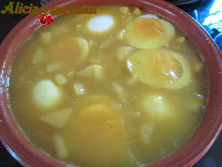 HUEVOS EN SALSA ORIENTAL