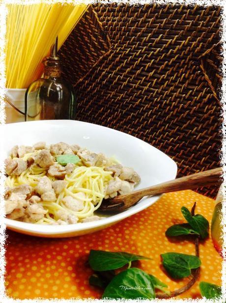 Espaguetis con pollo al ajillo Espagueti con pollo al ajillo 2