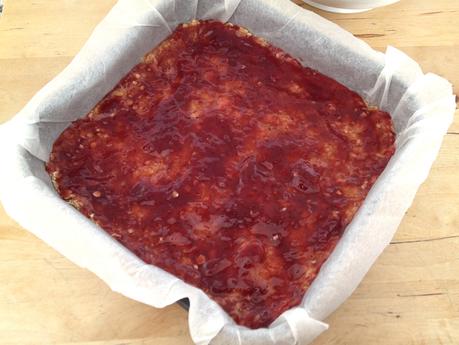 recetas postres delikatissen recetas con avena dulces postres rápidos postres para muchos postres fáciles cuadrados de avena y frambuesa crumble cake blog postres fáciles Barritas de avena y frambuesas 