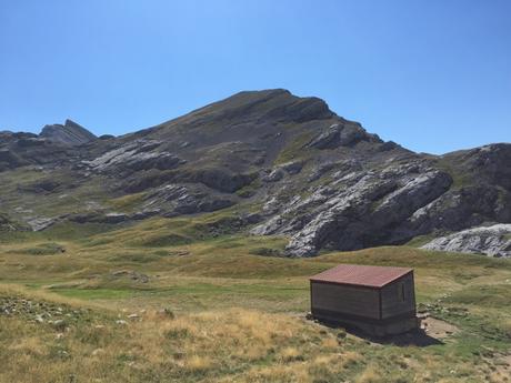 Senda de Camille. Etapa 4. De refugio de Linza al refugio de Gabardito