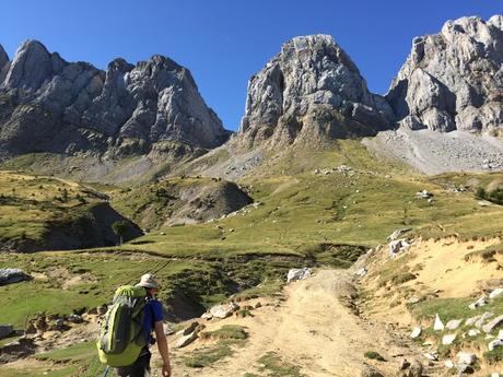 Senda de Camille. Etapa 4. De refugio de Linza al refugio de Gabardito