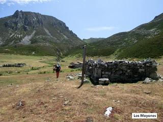 Caleao-Los Arrudos-Puertos del Contorgán-Corteguerón-Pasá la Tayá