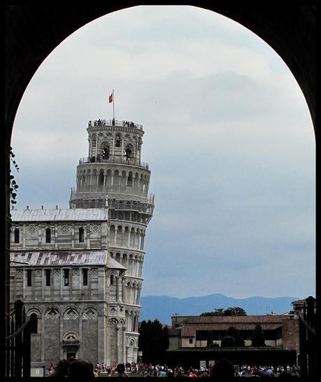 10 destinos para viajar en los Puentes por menos de 40 euros precio final, por @Trabber oferta-vuelos-pisa