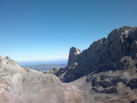 Naranjo de Bulnes desde Horcados Rojos