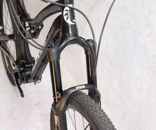 AXXIS Bikes presenta la AM275, su nueva all mountain con transmisión Pinion