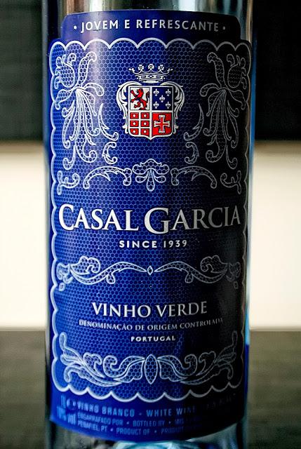 Casal Garcia vinho verde 2013 y Three Bear Ranch B3 Shiraz 2011