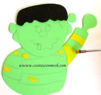 Manualidades adornos para halloween en foami paso a paso