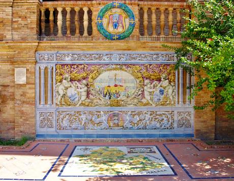 Los bancos de la Plaza de España (16): Sevilla Romana.