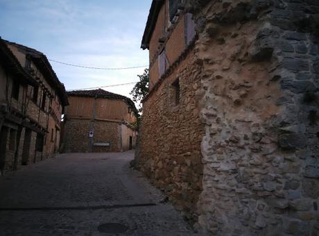 Una vuelta por Calatañazor, donde Almanzor perdió su tambor.