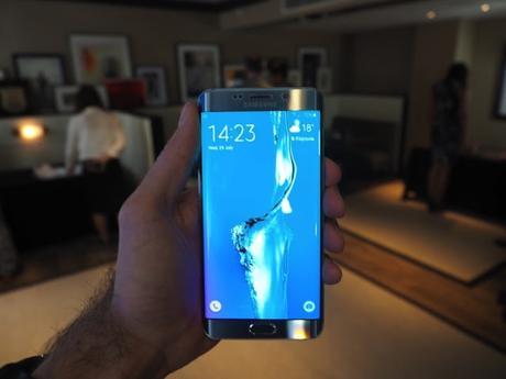 El Samsung Galaxy S7 incluiría USB tipo C y lector de tarjetas