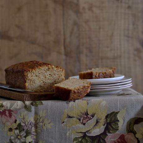 BIZCOCHO DE MANZANA Y CANELA (APPLE CINNAMON BREAD)