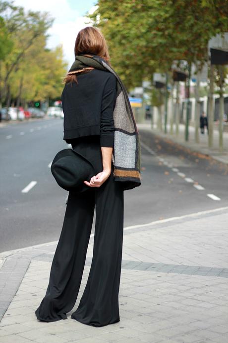 pantalon negro