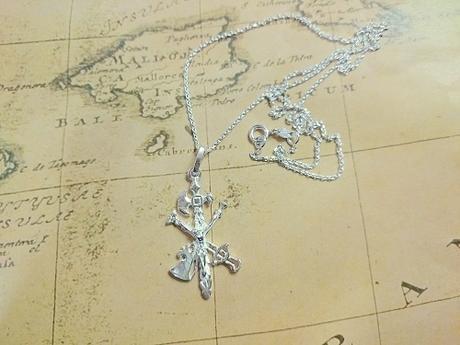 Cruz del Cristo de la Legión, origen y significado cruz del cristo de la legion en plata